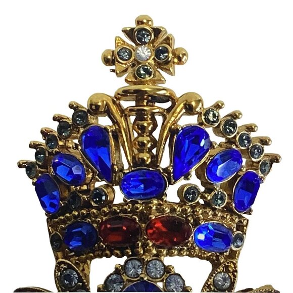 JOAN RIVERS Vintage Royal Monarch Maltese Cross Gold Blue Red Brooch Signed - Picture 3 of 15